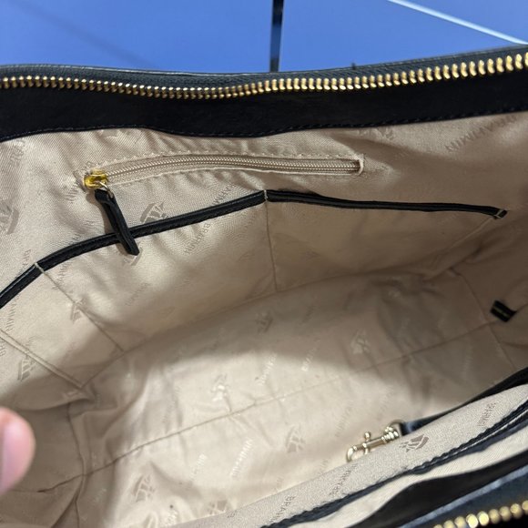 Brahmin Black Daphne Winston Shoulder Bag- Used - Picture 10 of 10